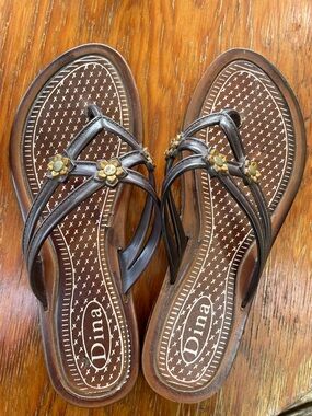 Dina West African Brown Floral Wedge Sandals | EU 38